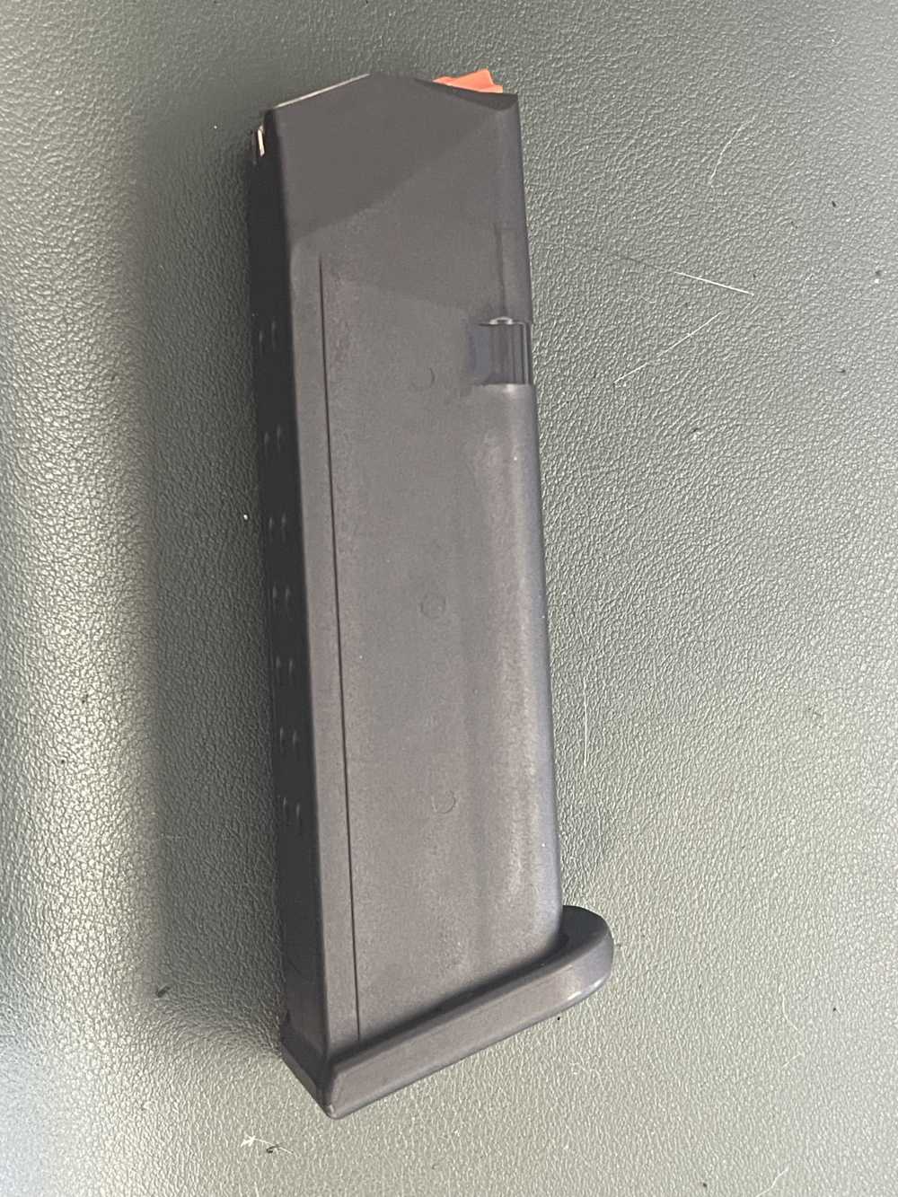 Glock 17rd 9mm Factory OEM GEN 6 Magazine - G17 G45 G19 G26-img-1