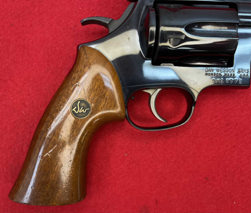 Dan Wesson .375 Supermag Revolver-img-1
