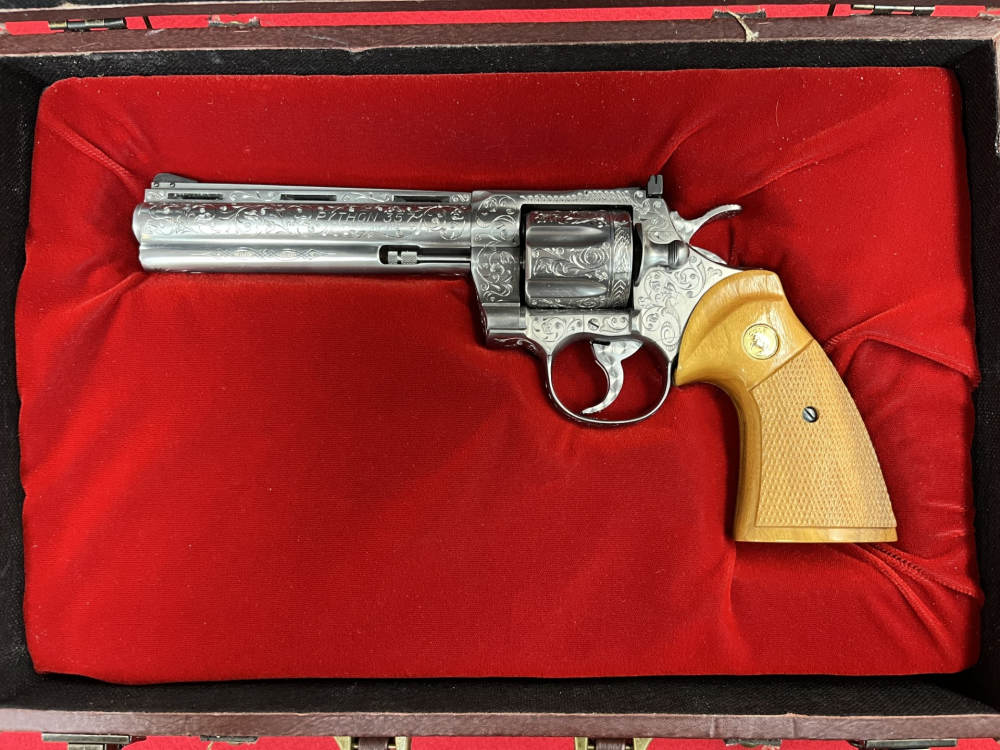 Colt Python 6" .357 Magnum Engraved-img-0