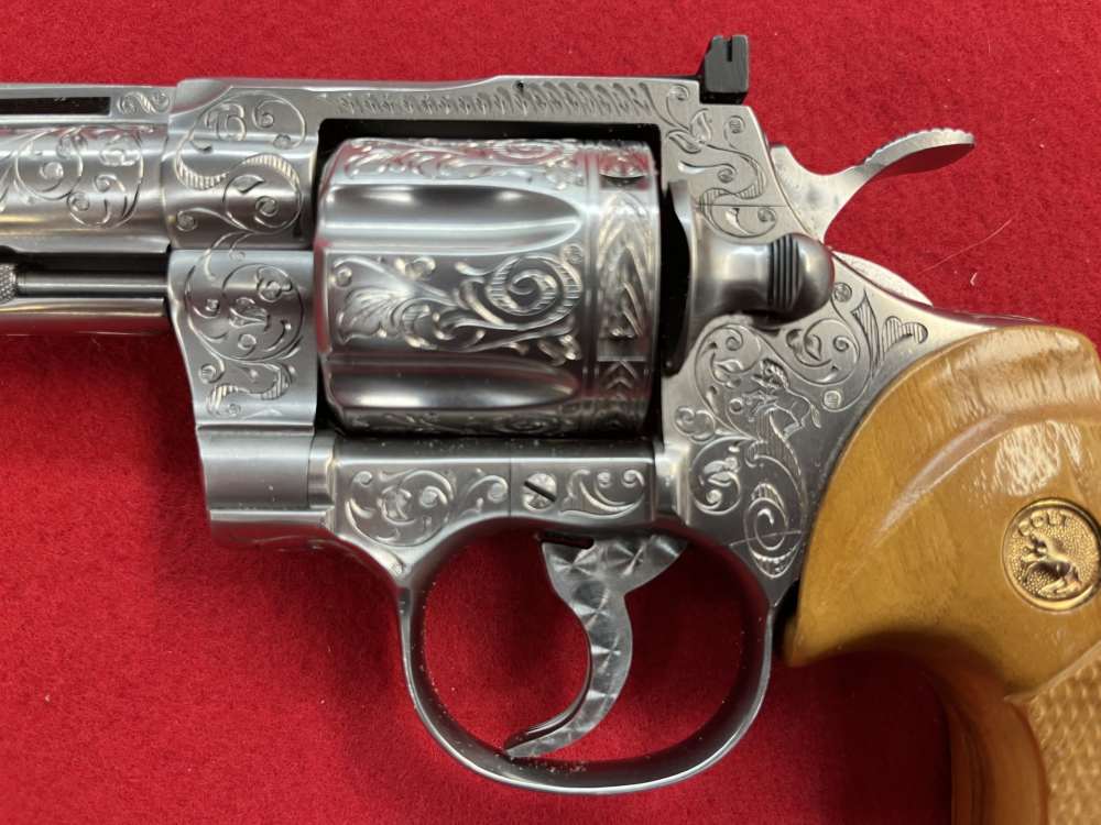 Colt Python 6" .357 Magnum Engraved-img-5