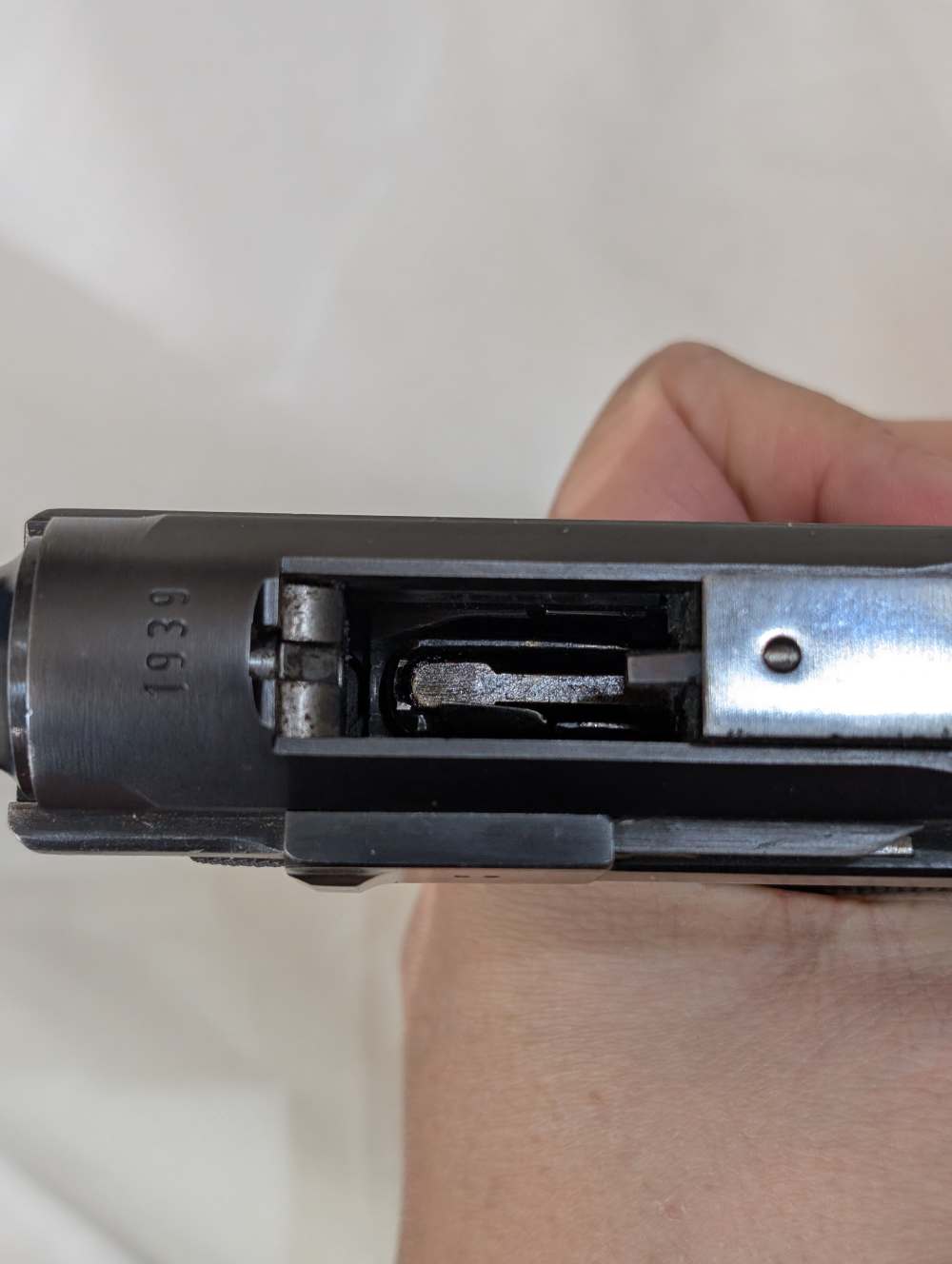 COLLECTOR: Mauser-Werke Luger with Erma/77 .22 kit-img-24