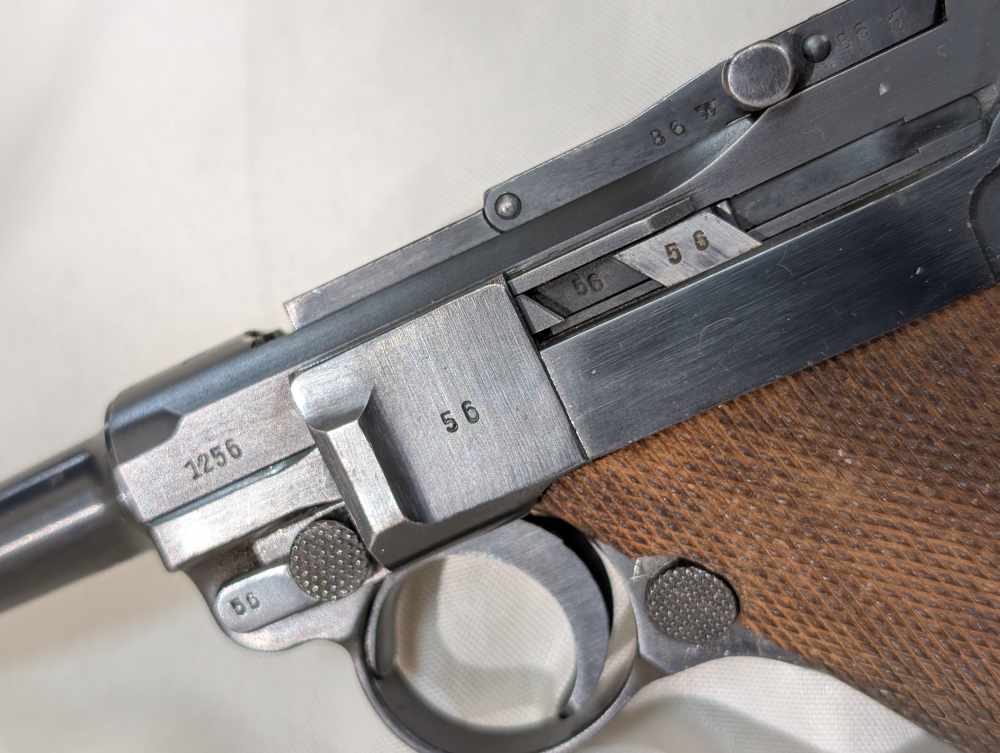 COLLECTOR: Mauser-Werke Luger with Erma/77 .22 kit-img-4