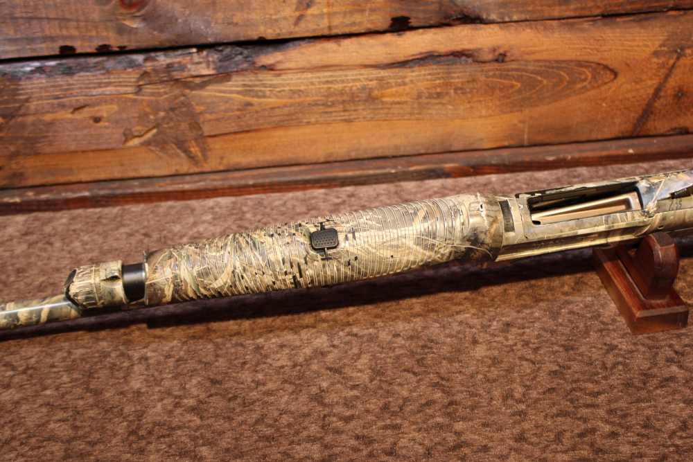 Benelli SuperNova 12 gauge 3.5" Chamber 28" bbl Camo Wrap-img-22