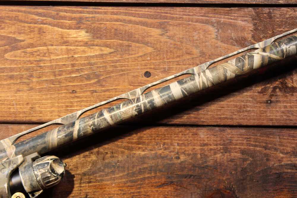 Benelli SuperNova 12 gauge 3.5" Chamber 28" bbl Camo Wrap-img-7