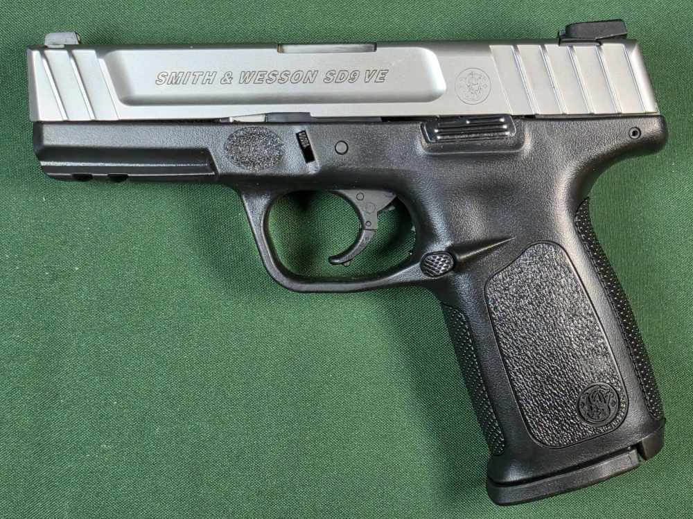 Smith & Wesson SD9VE-img-0