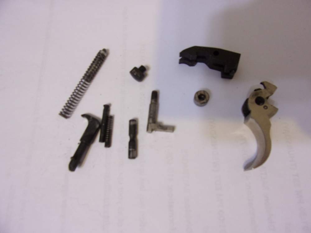 S & W 39-2 NICKEL 9 mm PARTS PLUS PACHMYER GRIPS REDUCED !-img-3