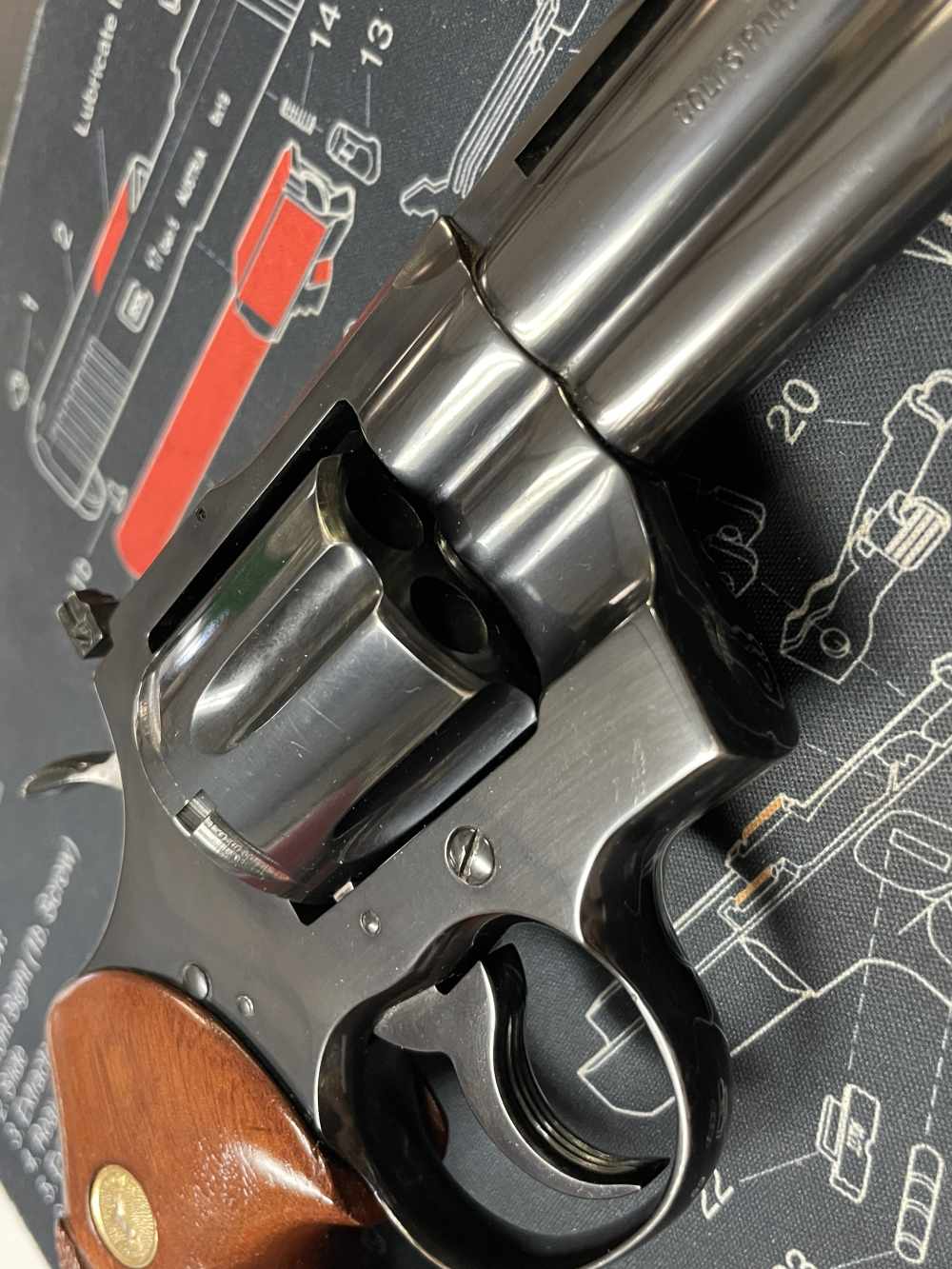 Vintage c. 1971 COLT Python .357 Mag 6" Revolver - EXCELLENT - SNAKE GUN-img-18