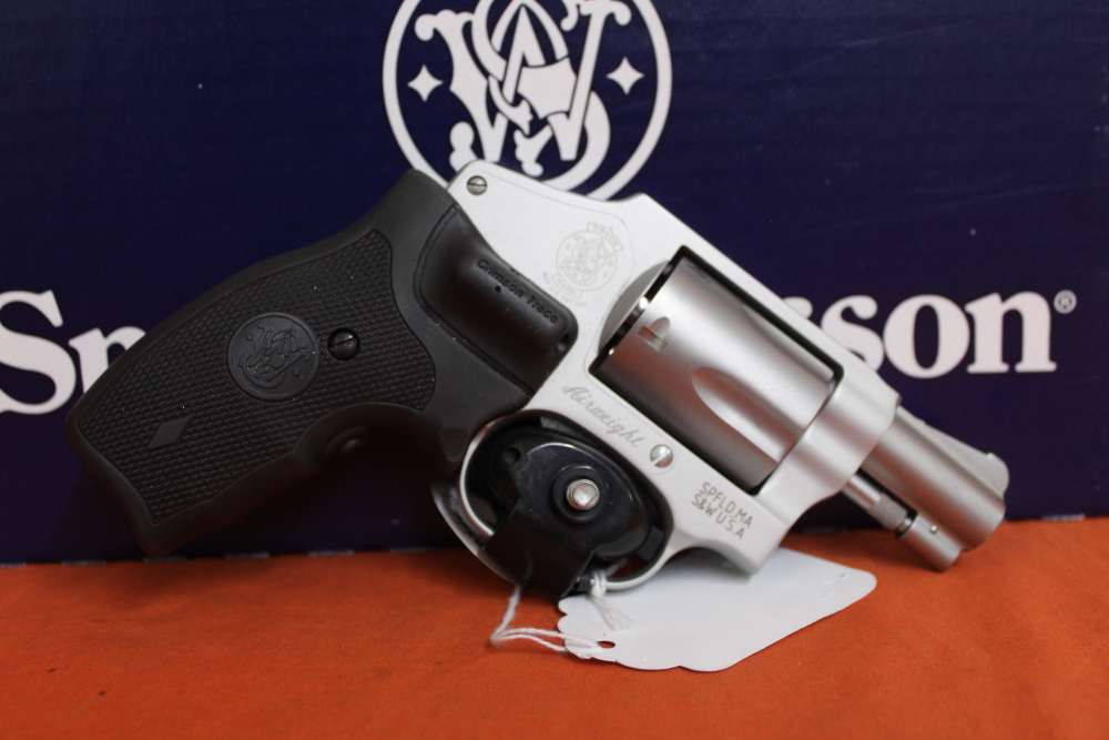 Smith & Wesson 642 .38spl W/ Crimson Trace Laser NEW! Free Layaway!-img-2