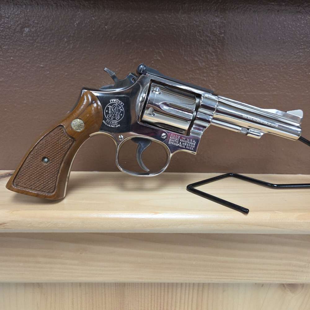 Smith & Wesson Model 15-4 Combat Masterpiece .38 Special -img-5