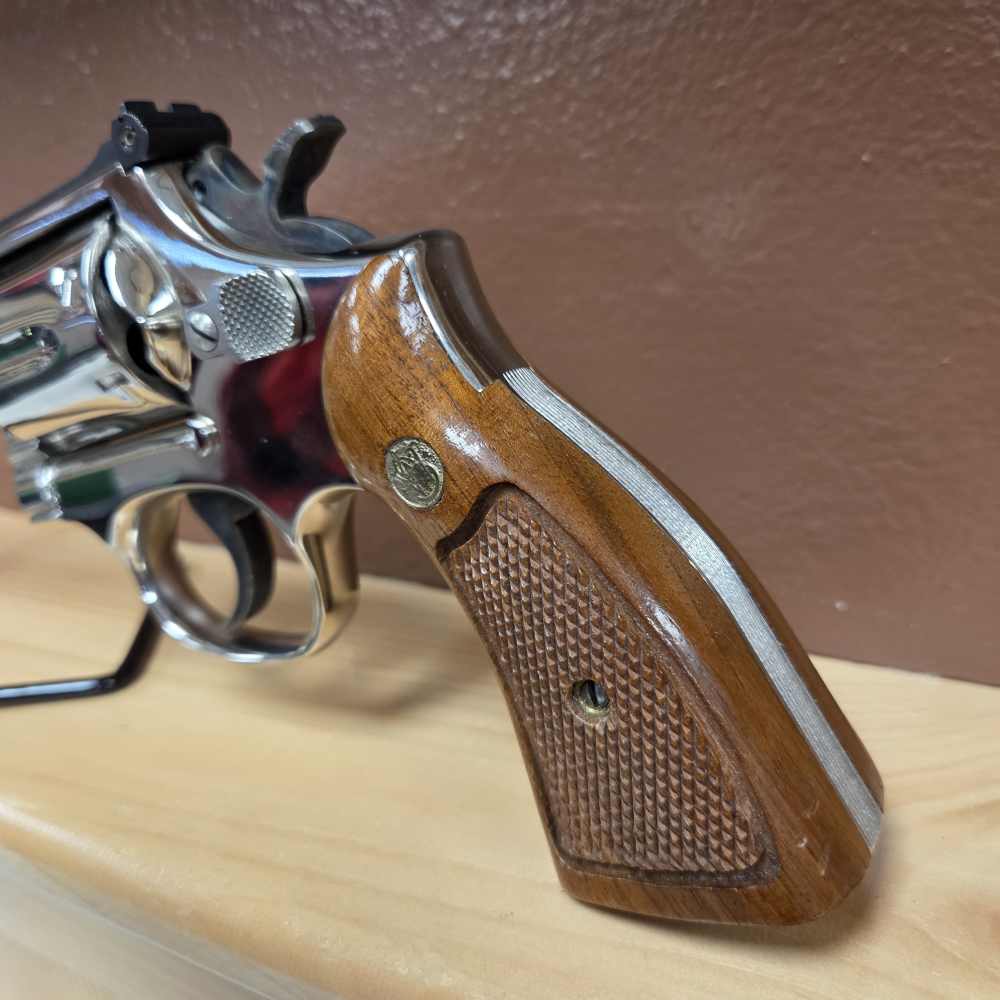 Smith & Wesson Model 15-4 Combat Masterpiece .38 Special -img-3