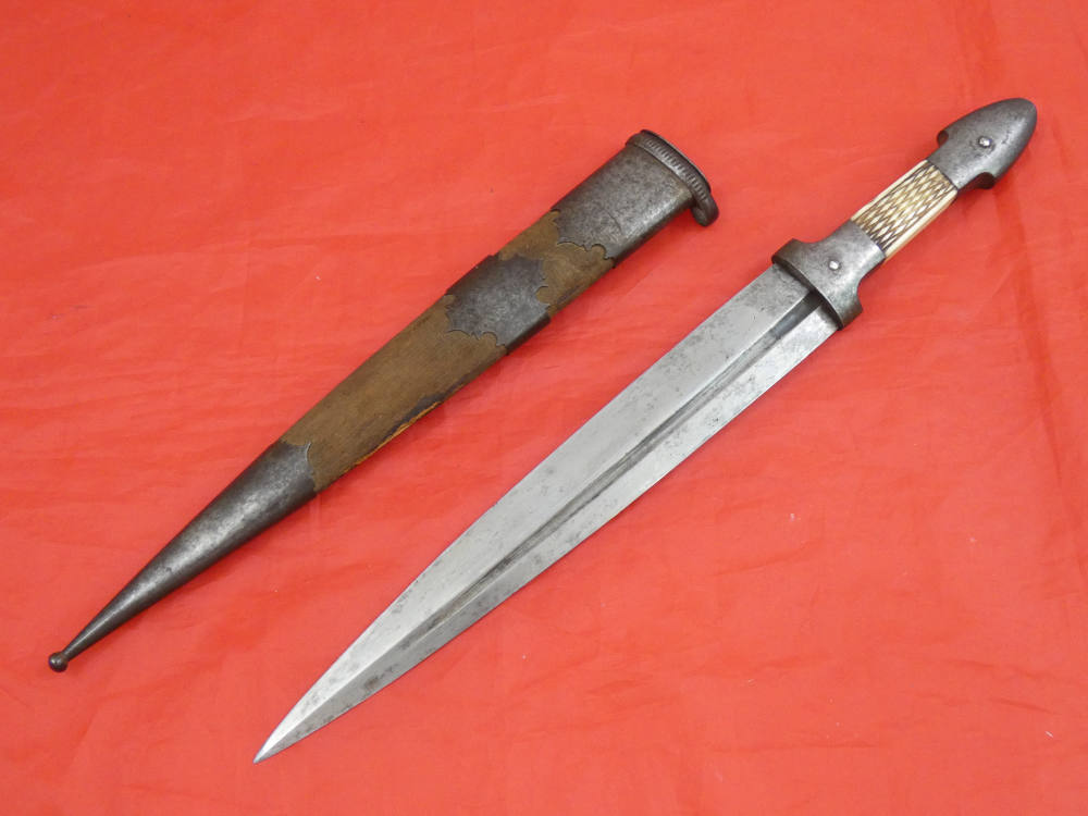 RARE ANTIQUE IMPERIAL RUSSIAN HUNTING DAGGER KINDJAL ZLATOUST 19 century-img-2