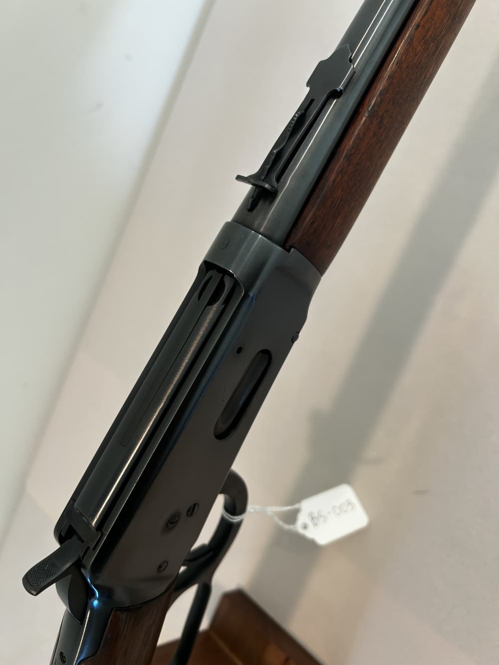 Winchester Model 1894 .30 WCF – 24" Barrel / Walnut / Blued Steel-img-7