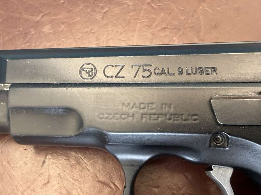 CZ 75 9mm Czech Republic CZ75 pre-B 1996-img-4