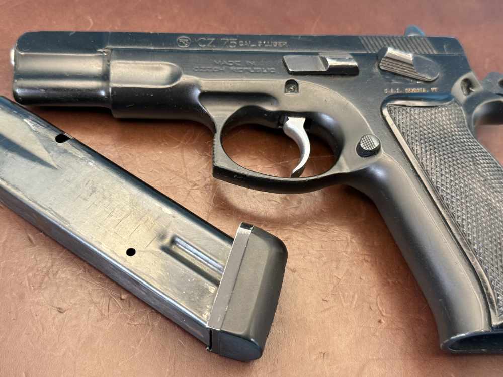 CZ 75 9mm Czech Republic CZ75 pre-B 1996-img-8