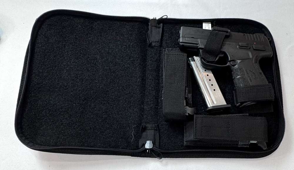 Springfield XD-E 3.3, 9mm, 4 Mags, Lightly Used!-img-14