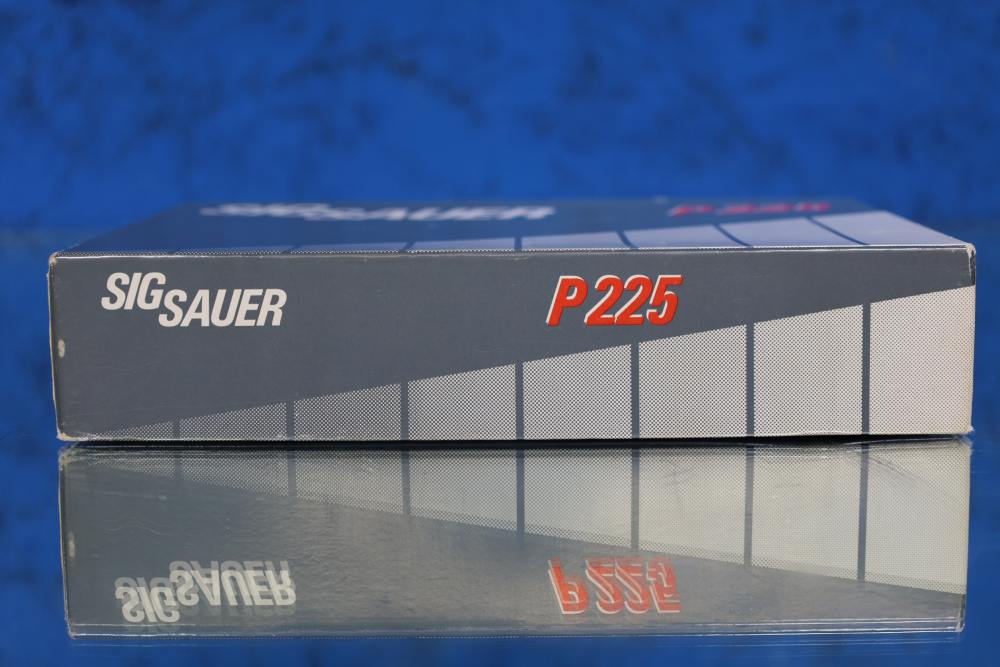 Sig Sauer P6 9mm Nordrhein Westfalen Police Marked Made in Germany with Box-img-78
