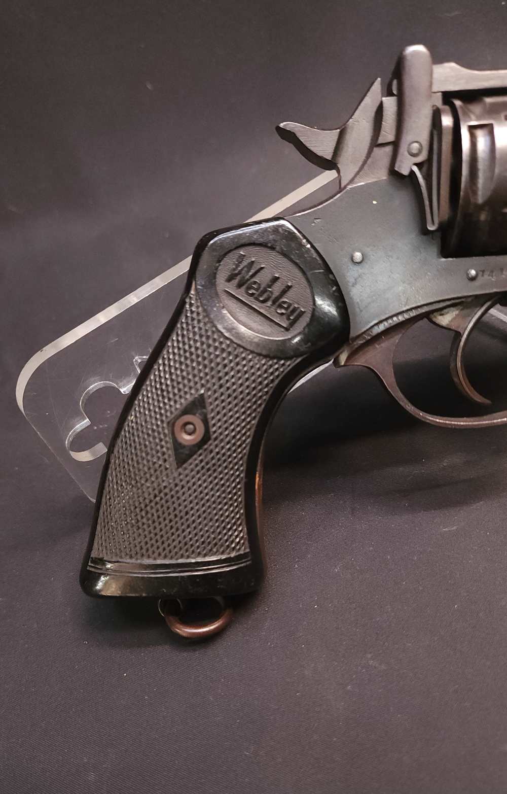 Webley & Scott Mark IV 38 5" 38S&W War Finish WWII 1942 Mfg Layaway-img-4