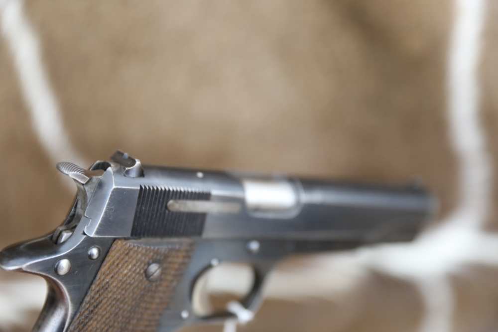 C018 Star model B SA 9mm semi auto pistol-img-5