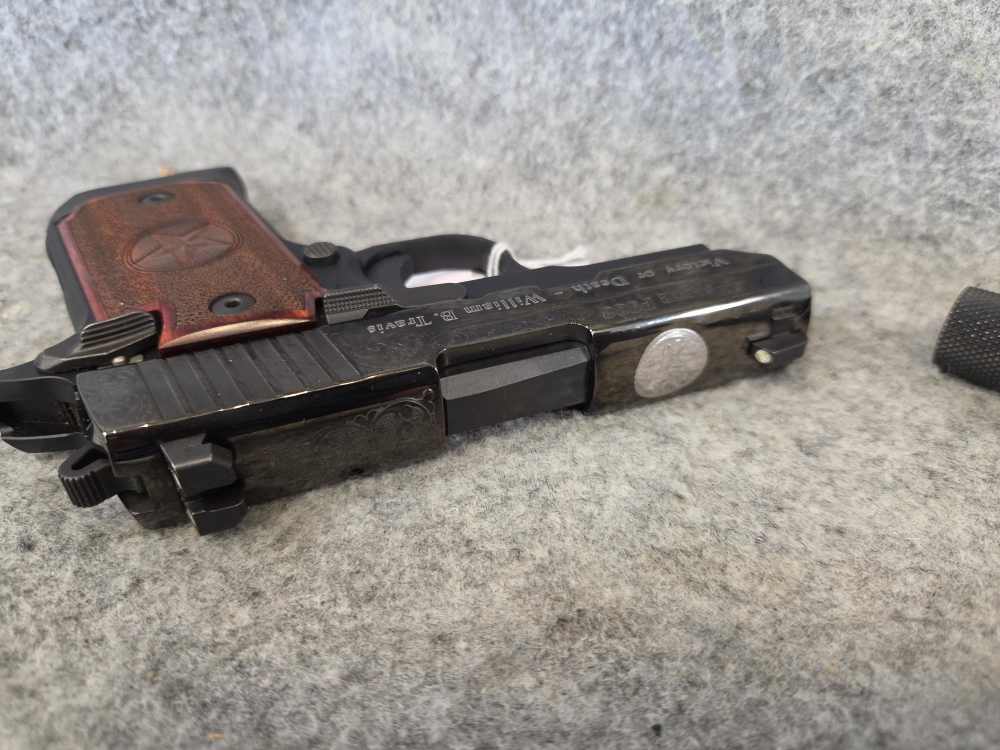 Sig 1911 and P238 His and Hers Texas Edition pistols-img-4
