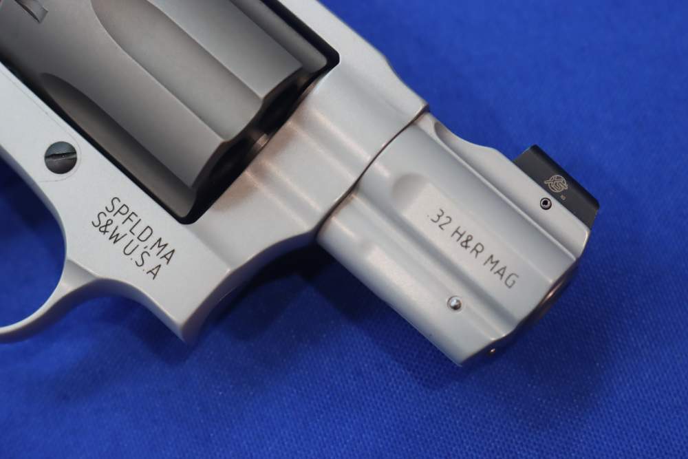 Smith & Wesson S&W 632 UC TITAMIUM Revolver 32 H&R MAG Ultimate Carry 14350-img-7
