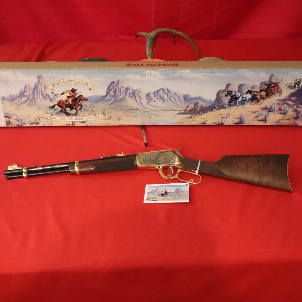 WINCHESTER 9422 WACA TRAPPER Gold Engraved-img-1