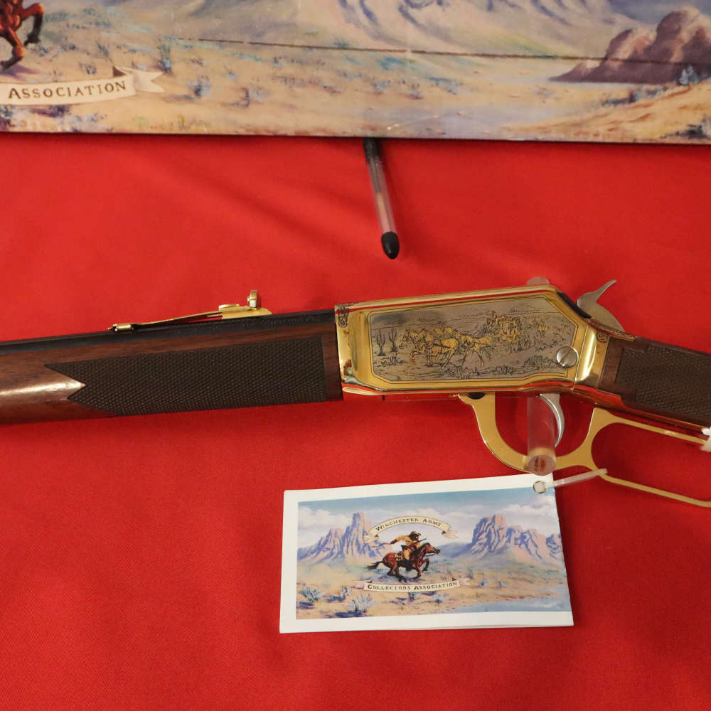 WINCHESTER 9422 WACA TRAPPER Gold Engraved-img-13