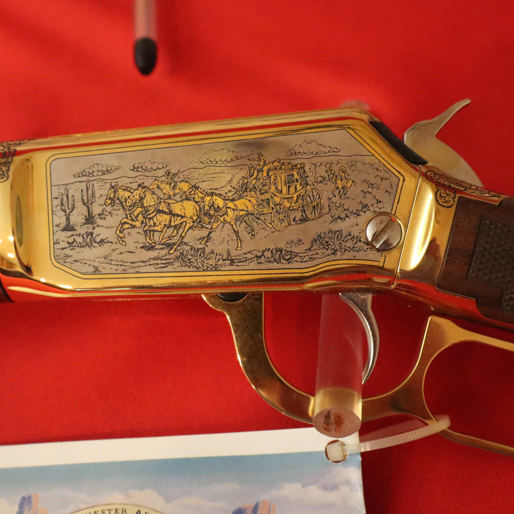 WINCHESTER 9422 WACA TRAPPER Gold Engraved-img-22