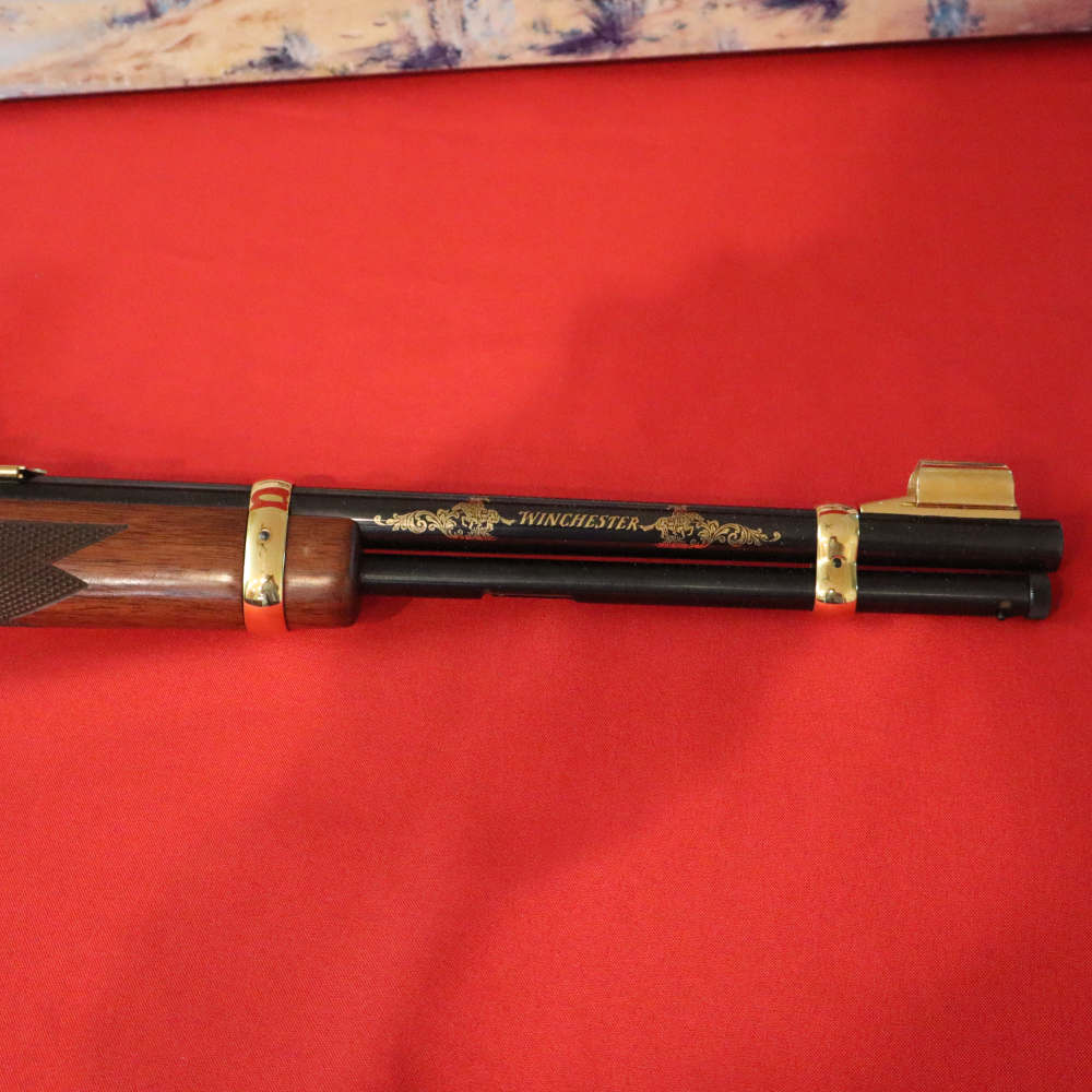 WINCHESTER 9422 WACA TRAPPER Gold Engraved-img-11