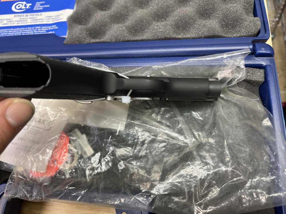 Colt Defender 3" 1911 .45acp 7+1 Talo Edition Model 0 -img-7