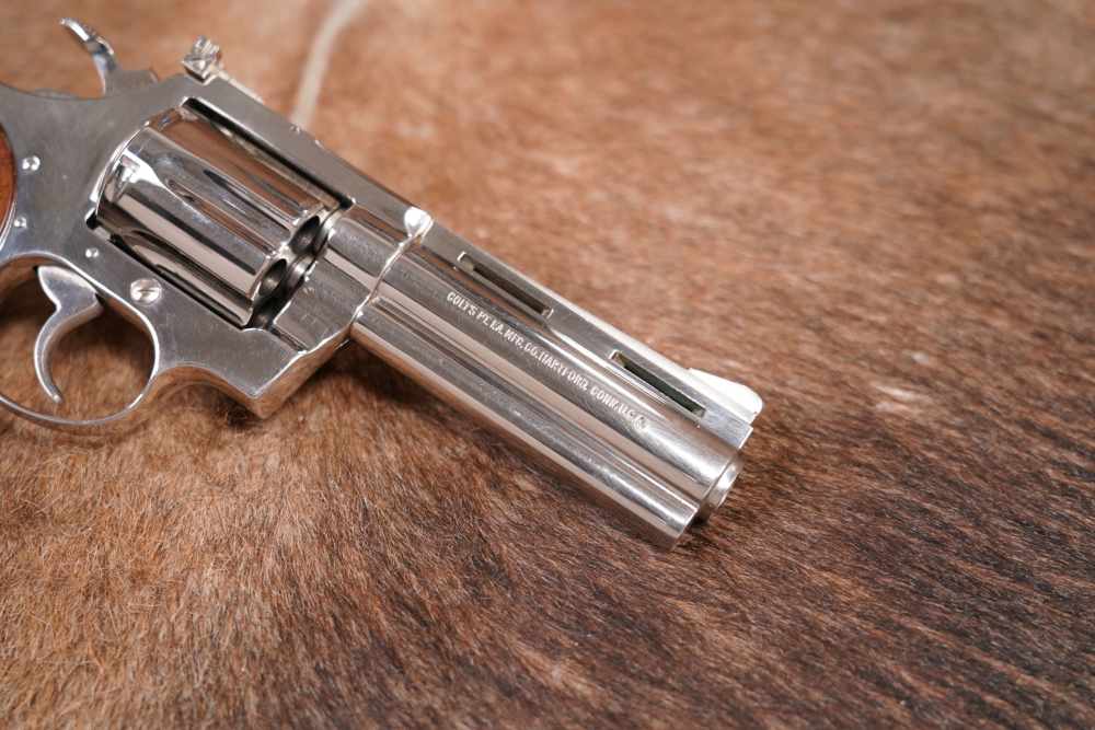 Colt Diamondback D5541 .38 Special 4" Nickel Double Action Revolver, 1977-img-10
