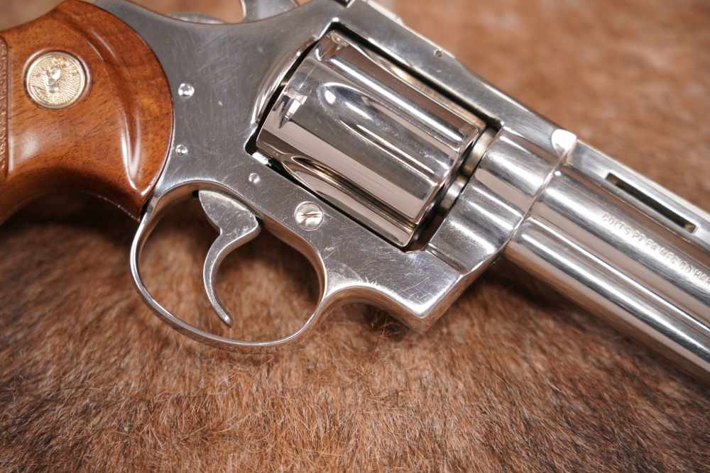 Colt Diamondback D5541 .38 Special 4" Nickel Double Action Revolver, 1977-img-8