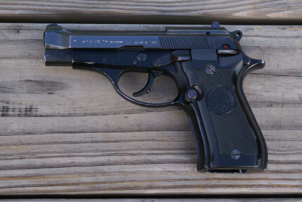 Beretta Model 84 BB .380ACP Pistol w/ 1 13rd Magazine -img-2