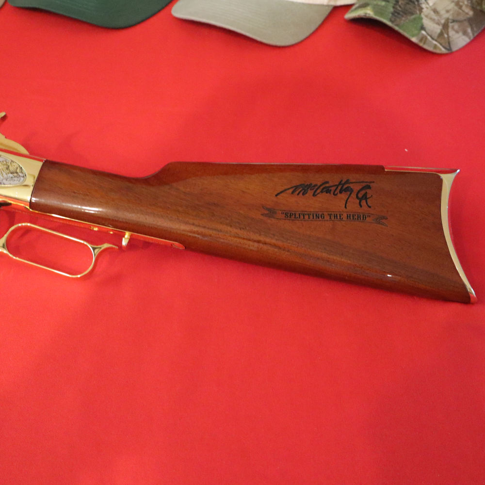 UBERTI-HENRY (1866 CARBIN) American  Buffalo Tribute "SPLITTING THE HERD"-img-5