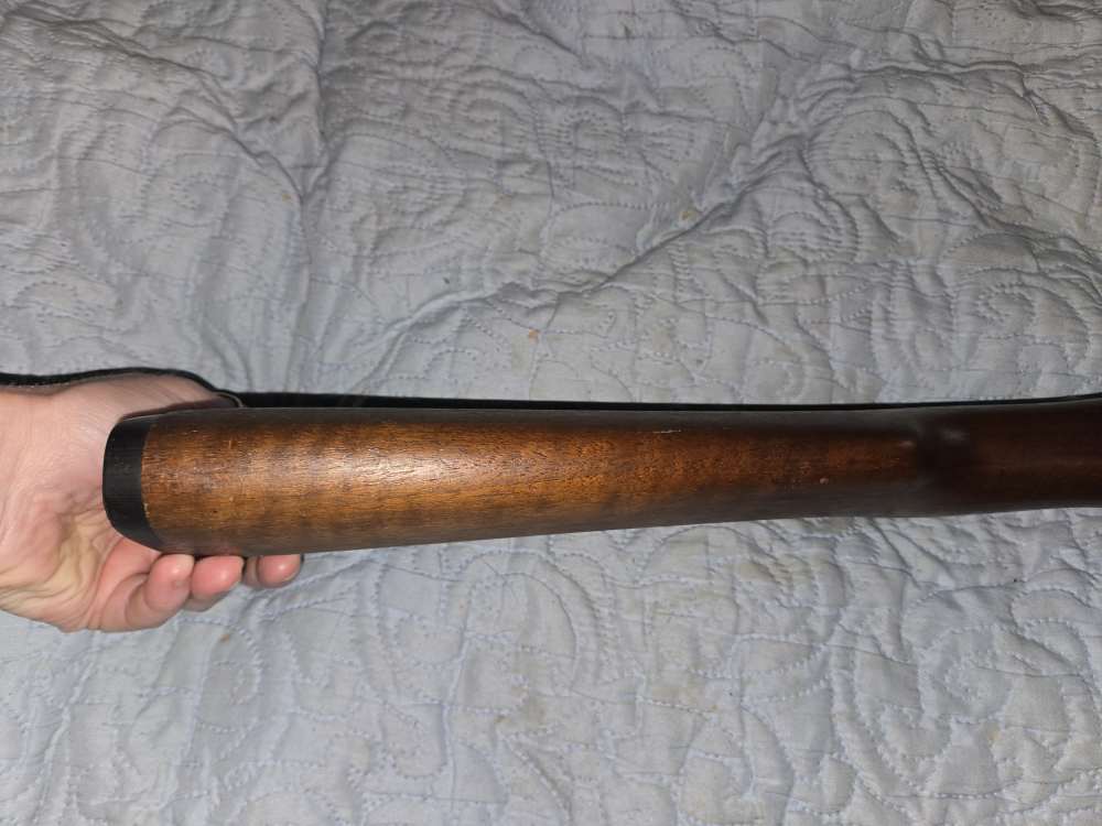 H&R Pal bolt action single shot rifle model 565 in 22lr caliber-img-2