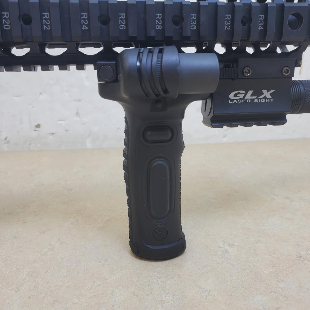 Lewis Machine & Tool LMT Defender 2000 5.56 AR-15 Rifle Holosun ACCS-img-27