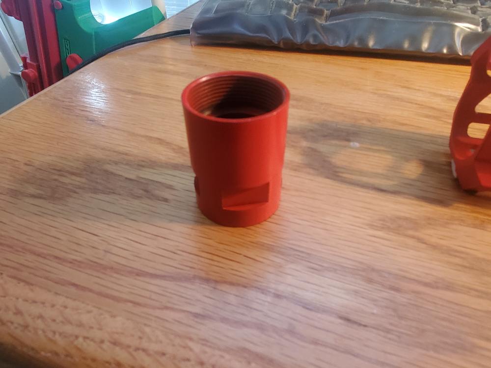 7" Cerakote Red/Black Gradient M-lok Handguard-img-2