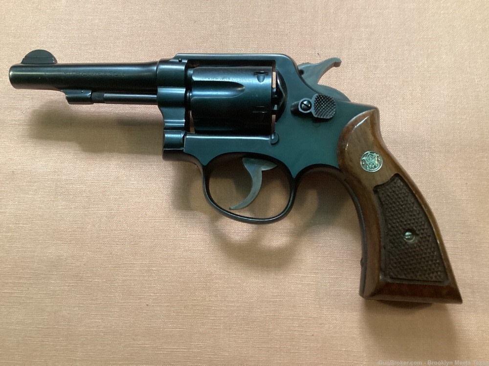 Smith & Wesson Model M & P.-img-2