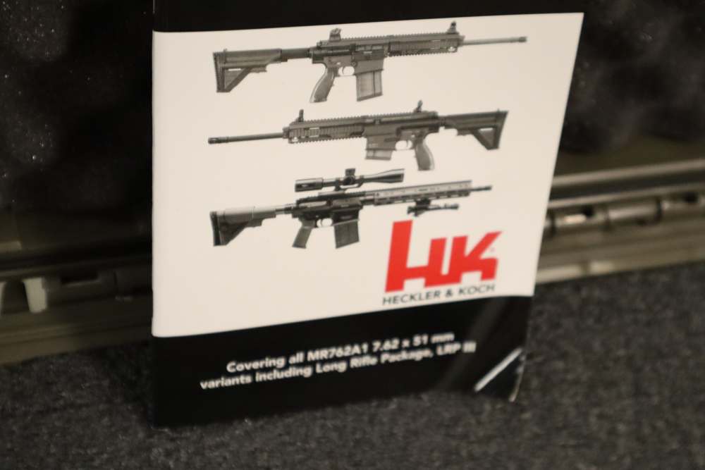 1/500 HECKLER & KOCH RIFLE 81001005 75th Ann. H&K MR762 Flecktarn 7.62 NATO-img-9
