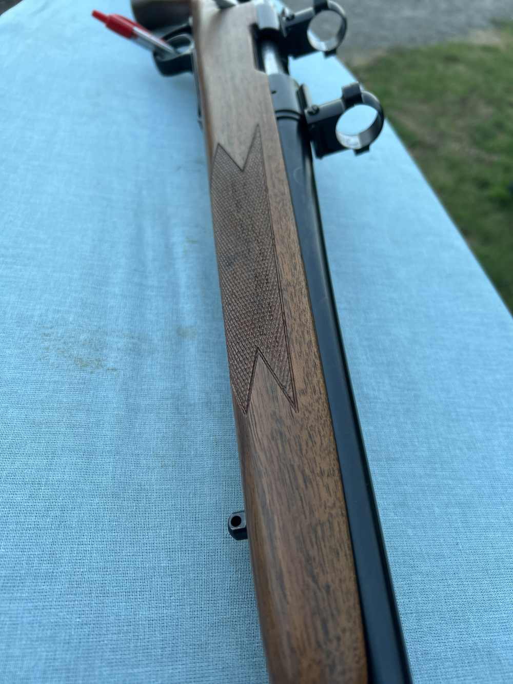 Remington 700 Classic .221 Fireball with rings and bases like new Condition-img-10