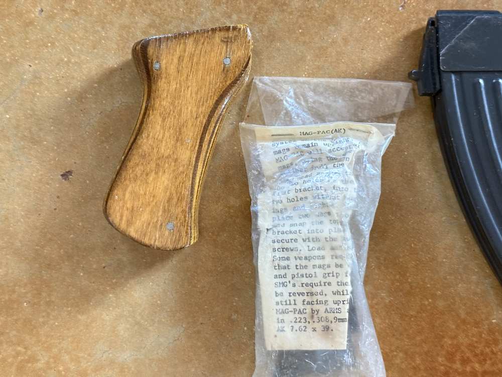 13x AK47 Magazine 7.62x39 China Bulgaria RARE Bakelite 66 Norinco AKM Mag-img-3