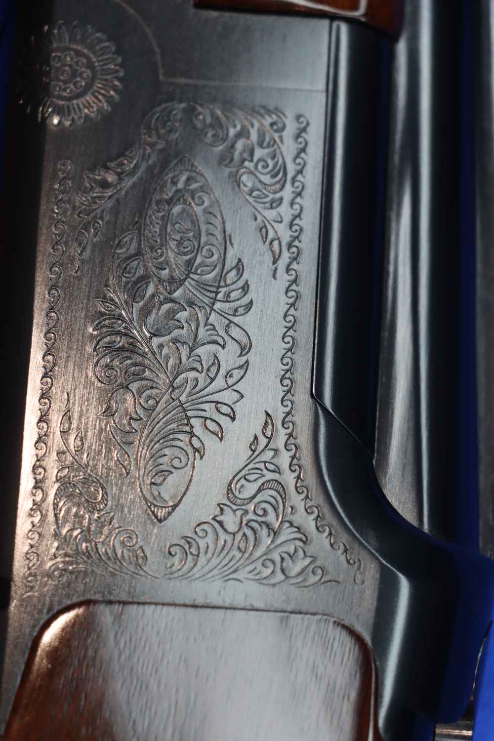 Browning Citori Model LIGHTNING Shotgun 12GA O/U Deluxe Engraved 28" NEW 12-img-38