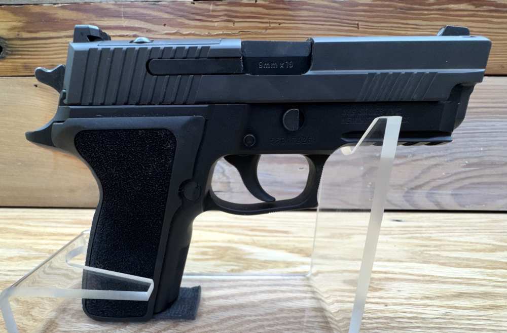 SIG SAUER P229 ELITE 9mm Semi-Auto Pistol - PENNY START! NO RESERVE!-img-11