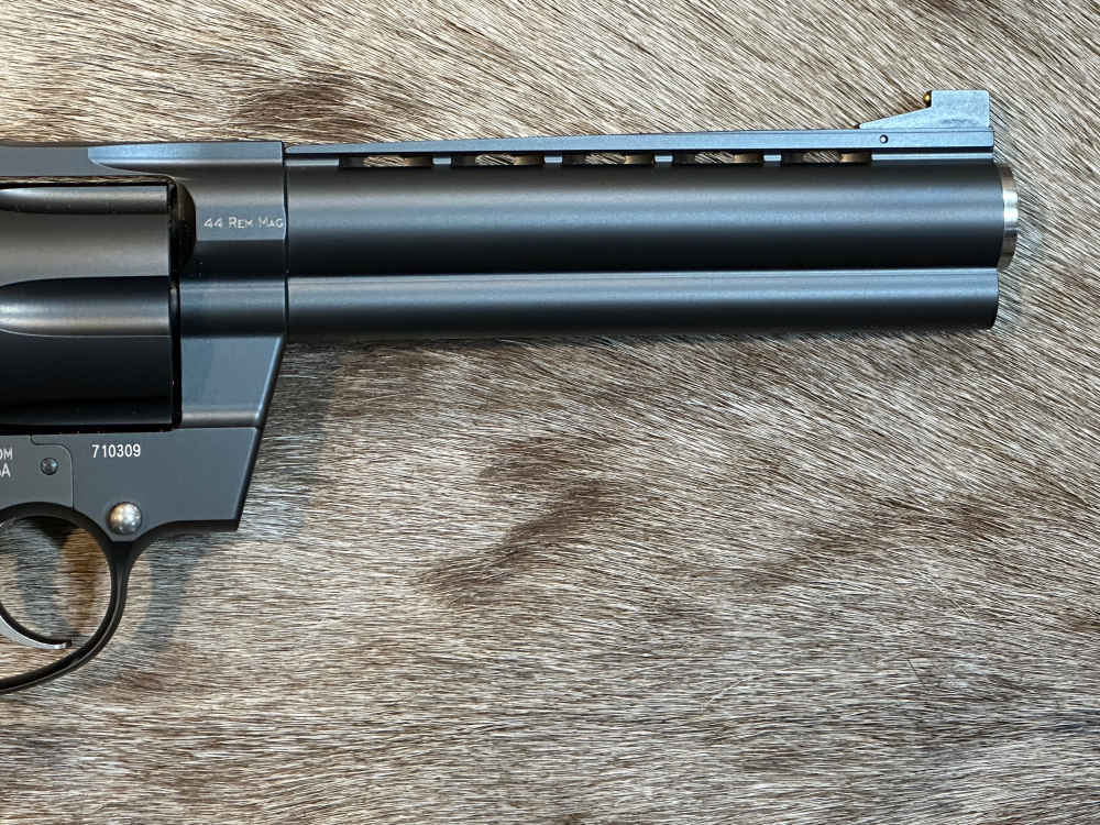 KORTH MONGOOSE 44 REMINGTON MAGNUM 6" NIGHTHAWK CUSTOM TURKISH WALNUT-img-6