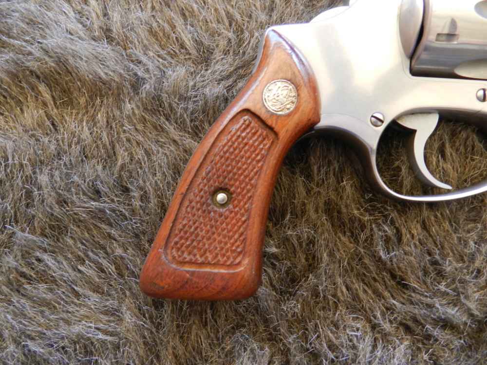 S&W Model 63 22 Caliber 4" Stainless NIB-img-5