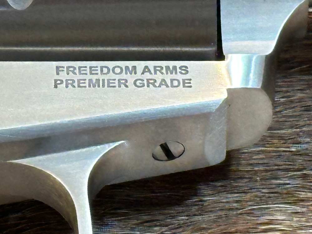 FREEDOM ARMS MODEL 97 PREMIER GRADE 22LR 5.5" BARREL, UPGRADES, FREE SAFARI-img-6