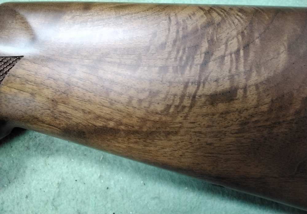 Benelli Montefeltro 12GA 28" NEW IN BOX Inertia Driven Walnut 3 Chokes-img-3