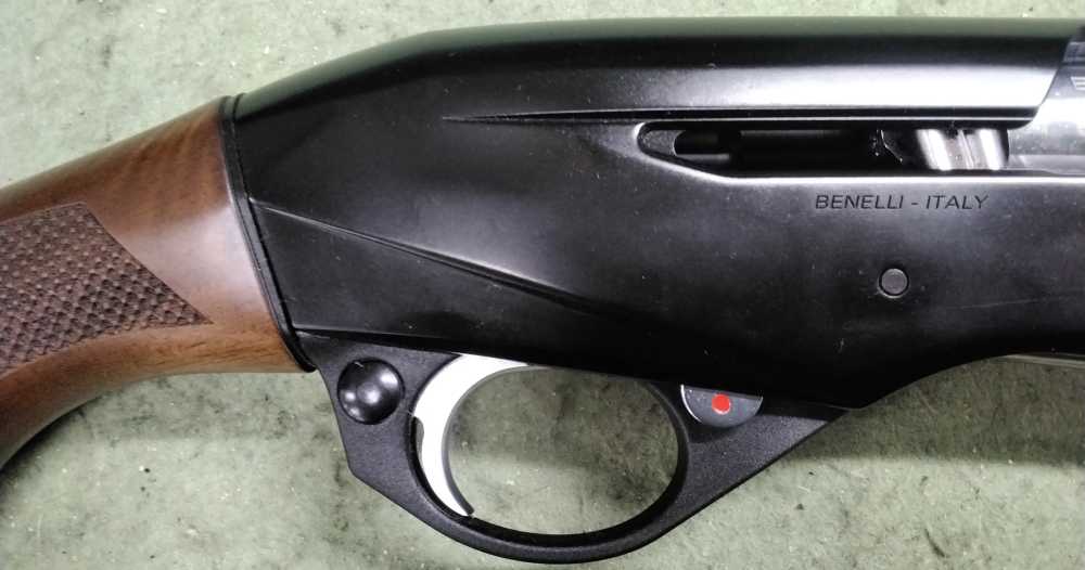 Benelli Montefeltro 12GA 28" NEW IN BOX Inertia Driven Walnut 3 Chokes-img-21