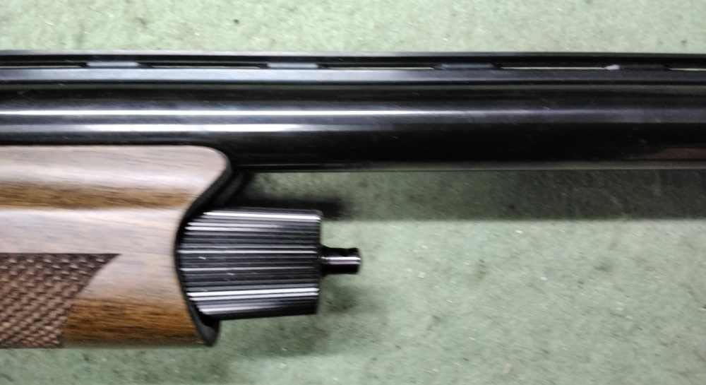 Benelli Montefeltro 12GA 28" NEW IN BOX Inertia Driven Walnut 3 Chokes-img-31