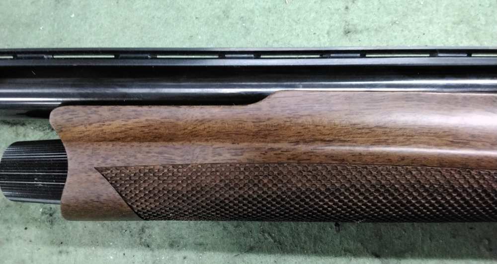 Benelli Montefeltro 12GA 28" NEW IN BOX Inertia Driven Walnut 3 Chokes-img-13