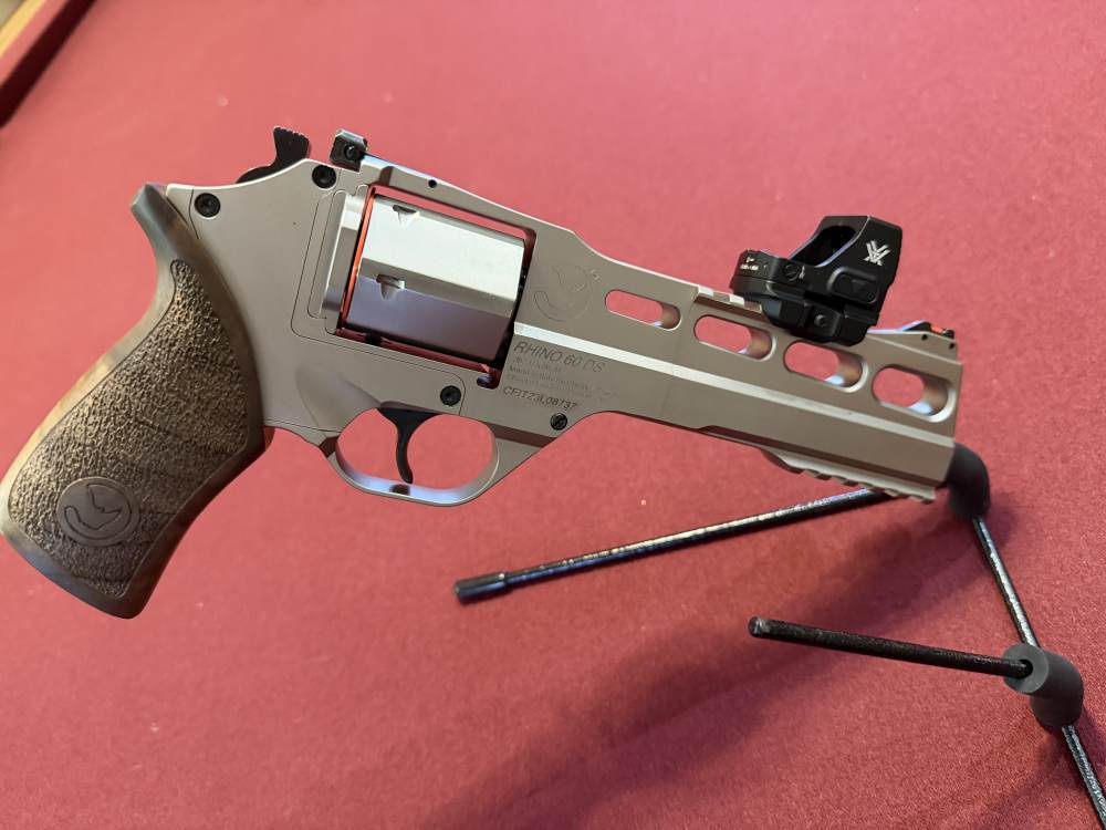 Chiappa Rhino 60 DS .357 6” Chrome w/ Vortex optic-img-4